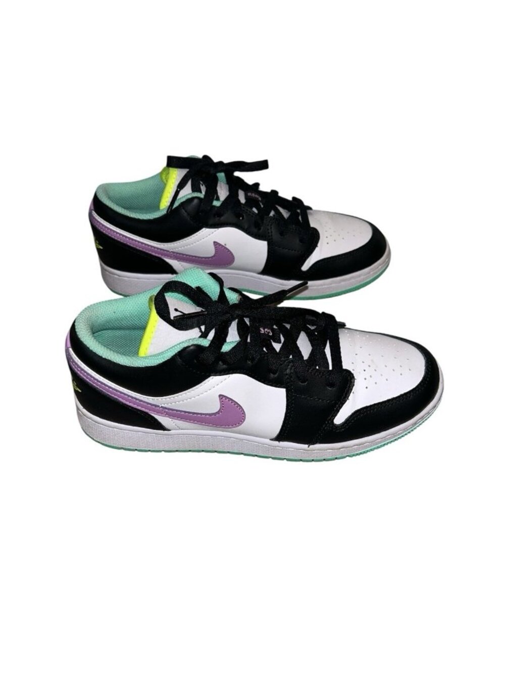 Nike Air Jordan 1 Low GS Green Glow Violet Shock Unisex Sneakers Size 6.5Y